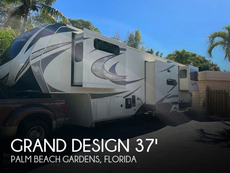 Thumbnail Photo undefined for 2019 Grand Design Solitude